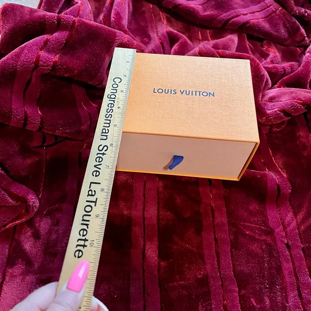 Authentic Louis Vuitton Box - Picture 8 of 13